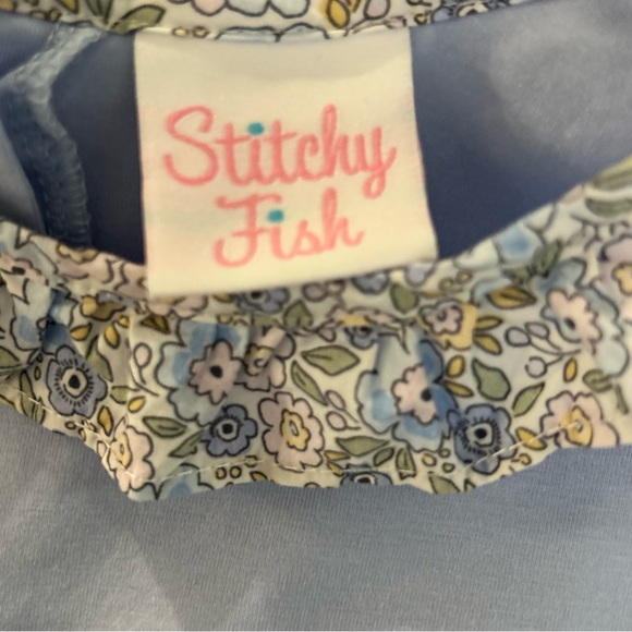 Stitchy Fish Girl’s Cotton Blend Light Blue Shirt w/Floral Ruffle Collar Size 7 - Picture 8 of 10